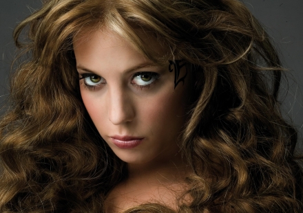 la tres jeune et jolie chanteuse allemande  Lafee